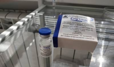 Ревакцинация от COVID-19: какую вакцину выбрать, отзывы о «Спутнике Лайт»