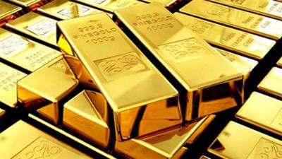 Цена на золото 19 октября растет примерно на 0,5% за счёт ослабления доллара