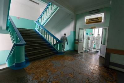 Новосибирский Минздрав проверит ковидный госпиталь № 25 после заявлений о высокой смертности