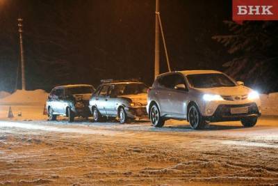 Автомобилистов Сыктывкара попросили поменять стиль вождения на «зимний»