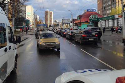 В Рязани на улице Грибоедова Lada Largus сбила 16-летнего пешехода