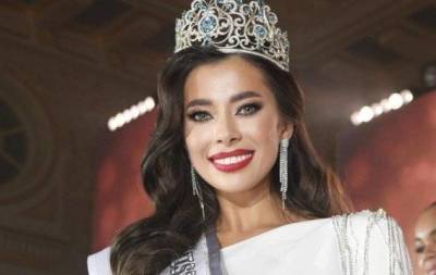 "Мисс Украина Вселенная-2021" призналась, что была жертвой домашнего насилия