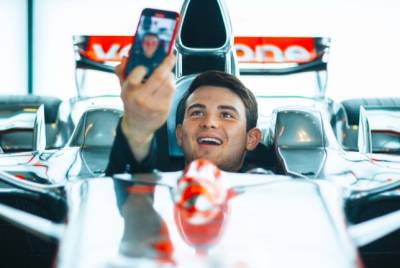 О’Вард хочет покататься на чемпионской McLaren Льюиса