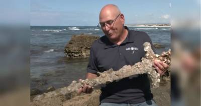 У морі біля берегів Ізраїлю знайшли 900-річний меч хрестоносця