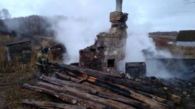 В Башкирии сельчанин погиб в сгоревшем доме