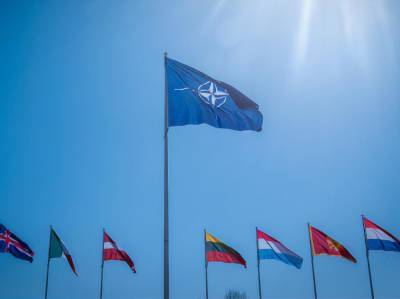 В НАТО начали секретные ядерные учения "Стойкий полдень"
