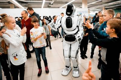 В Зауралье обсудят, заменят ли роботы искусственный интеллект