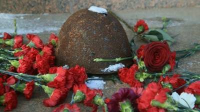 Нашествие вандалов: неизвестные регулярно разрушают военный мемориал под Выборгом