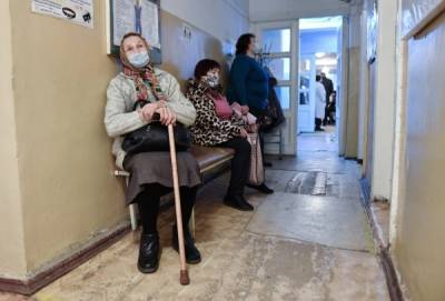 В Союзе пенсионеров пожаловались на приостановку плановой медпомощи из-за коронавируса