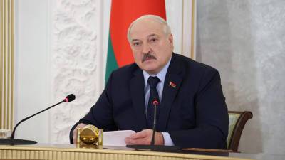 Лукашенко раскритиковал штрафы за отсутствие масок