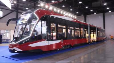 В Петербурге презентовали новый беспилотный трамвай