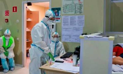 Продолжает убивать: врачи сравнили уровень заболеваемости коронавирусом в России с другими странами