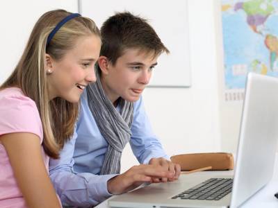 Школьников Южного Урала приглашают на бесплатные онлайн-курсы по разработке сайтов и компьютерных игр