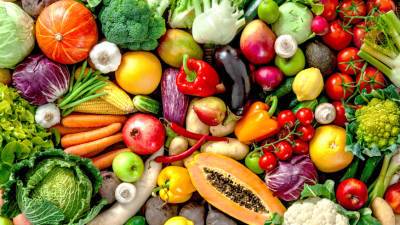 Проблемы с кишечником, ухудшение зрения и снижение иммунитета: что будет с организмом, если не есть овощи и фрукты?