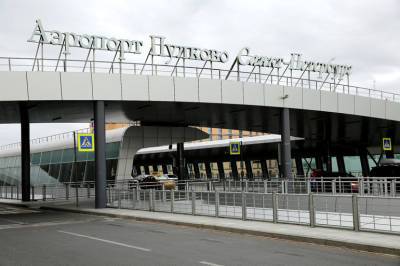 В Пулково со второй попытки приземлился самолет из Сочи