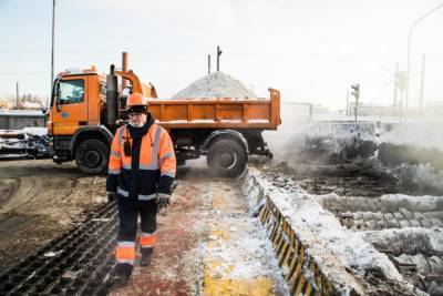 Власти Петербурга заявили о снеге и гололеде в среду