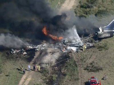 Самолет с 21 человеком на борту потерпел крушение в Техасе, все выжили