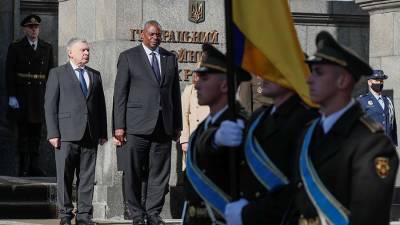 Визит Остина в Киев ознаменовал дальнейшую поддержку со стороны США