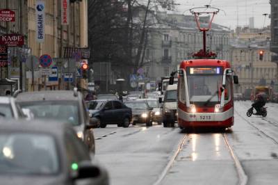 В Петербурге продемонстрировали макет беспилотного трамвая