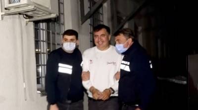 Саакашвили назвал себя политзаключенным и объявил голодовку