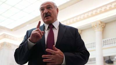 Лукашенко пообещал посадить любой самолет в республике при угрозе Белоруссии