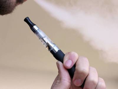 В США запретили продавать табачное устройство IQOS