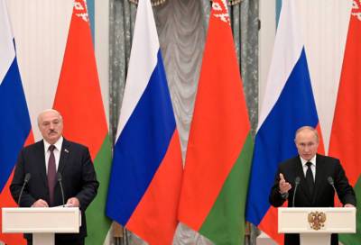 Лукашенко озвучил условия объединения военных сил с Россией