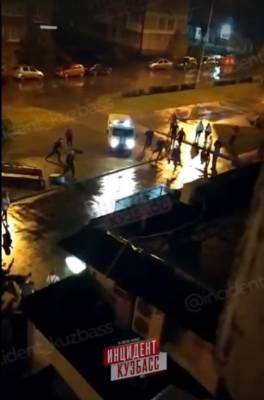 Очевидцы сообщили о массовой драке в Кемерове