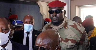 Организатор мятежа в Гвинее приведен к присяге как президент