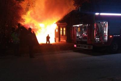 Пожар в пригороде Йошкар-Олы повредил частное хозяйство