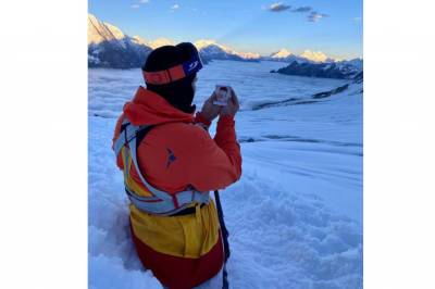 Рустам Набиев - Блогер - Блогер из Уфы Рустам Набиев на руках поднялся на гору Манаслу высотой более 8000 метров - bash.news - Уфа - Непал