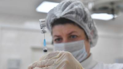 Новые правила вакцинации от COVID-19 начали действовать в Петербурге