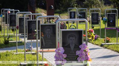 "Я смотрел на их фото и испытывал гордость": уроженцы Заречья создали мемориал в честь погибших в войну односельчан