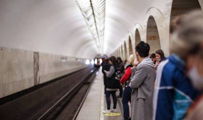 Движение на «красной» линии метро возобновлено в штатном режиме