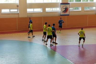 Белгородские гандболисты начали новый сезон с ничьей