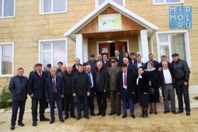 В райцентре Дахадаевского района состоялось открытие интерната-долгостроя на 50 мест
