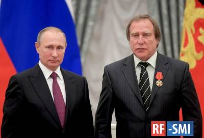 Путин наградил виолончелиста Ролдугина, артистов, медиков и космонавтов