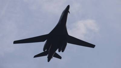 Бомбардировщики США пролетели над Чёрным морем