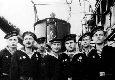 Почему матросы на советском флоте служили на год дольше остальных призывников - Русская семеркаРусская семерка