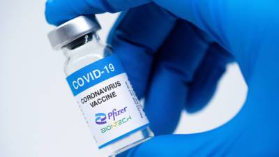 Pfizer представила новую улучшенную вакцину от коронавируса