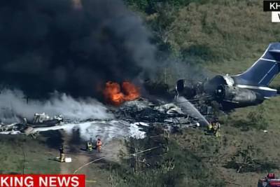 В Техасе разбился самолет с более 20 человек на борту