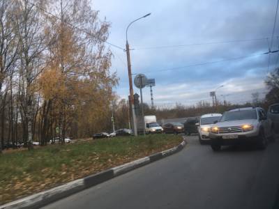 Из-за ДТП на улице Спортивной затруднено движение - 7info.ru - Рязань