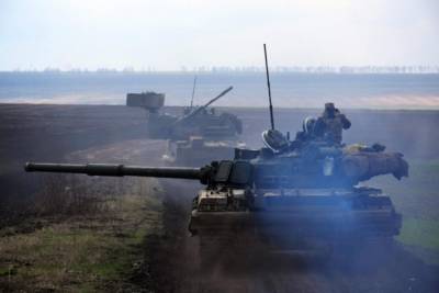 ВСУ провели мощные учения по сдерживанию «врага» возле Крыма (ВИДЕО)