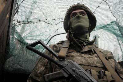 Оккупанты ранили украинского бойца на Донбассе