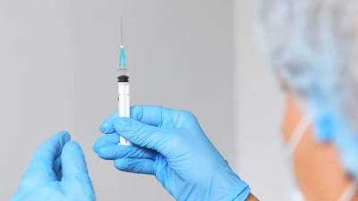 На Ставрополье вводят обязательную вакцинацию от коронавируса для ряда граждан