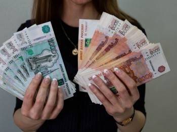 Три новые выплаты смогут получить россияне в ноябре