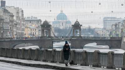 Власти Петербурга могут рассмотреть вопрос о нерабочих днях из-за COVID-19
