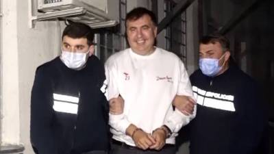 Саакашвили решил продолжить голодовку