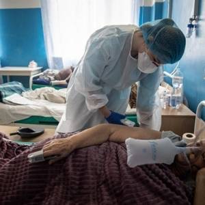 В Киеве фиксируют рекордную смертность и заболеваемость коронавирусом за полгода