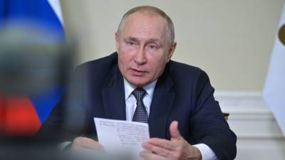 Путин примет рамочное решение по нерабочим дням